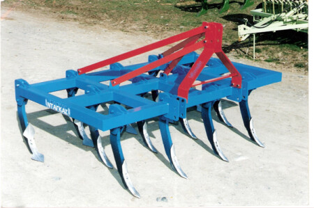 Καλλιεργητής βαρέου τύπου με ασφάλεια (13 σταβάρια σταθερά)