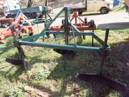 Αυλακωτήρας