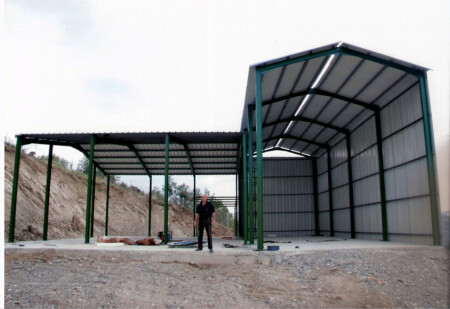 Μεταλλικά κτήρια