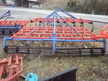 Καλλιεργητής μεταχειρισμένος με 29 σταβάρια flex και μονή ανέμη.