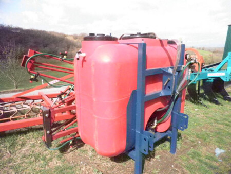 Ψεκαστικό αναρτώμενο 1.000 lt