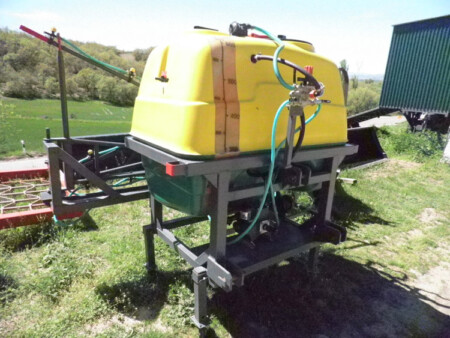 Ψεκαστικά αναρτώμενα μεταχειρισμένα