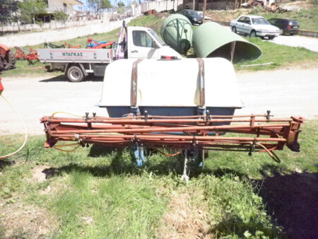 Ψεκαστικά αναρτώμενα μεταχειρισμένα