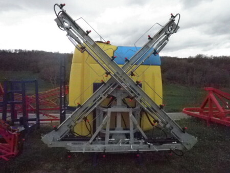 Ψεκαστικό αναρτώμενο 1.200 lt