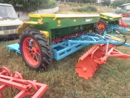 Σπαρτικές μηχανές REKOR