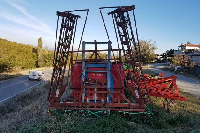 Ψεκαστικό αναρτώμενο