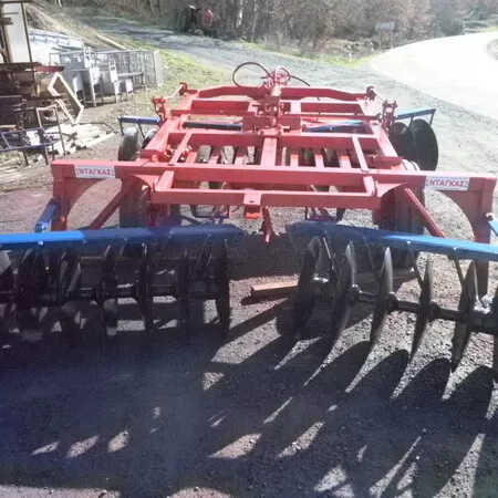 Δισκόσβαρνες