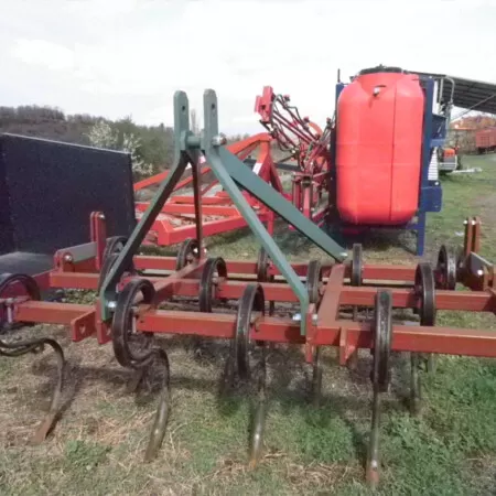 Καλλιεργητής με 13 σταβάρια Αμπελουργικός