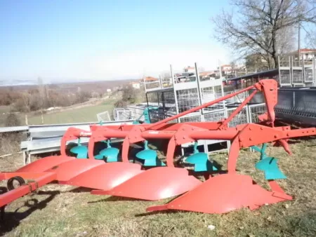 Άροτρο KVERNELAND MZ