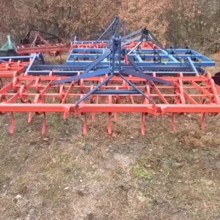 Καλλιεργητής μεταχειρισμένος με 31 σταβάρια flex και μονή ανέμη.