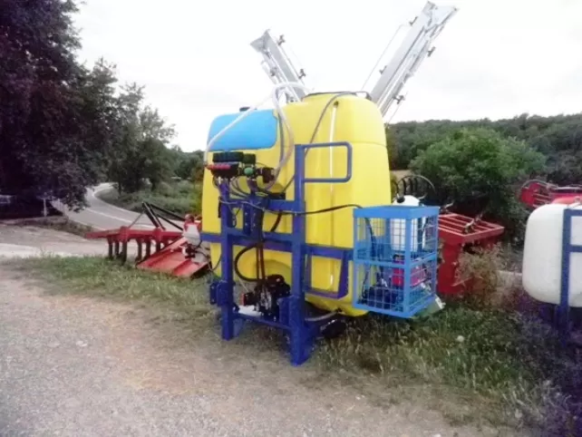 Ψεκαστικό αναρτώμενο