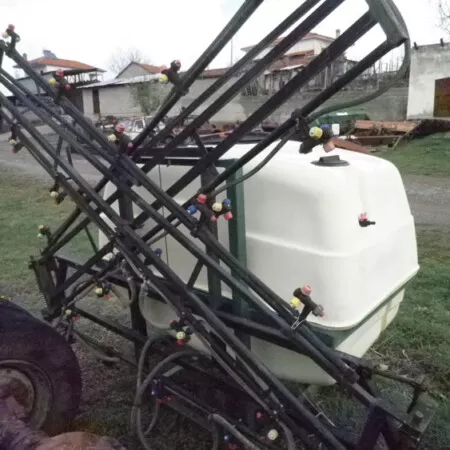 Ψεκαστικά αναρτώμενα μεταχειρισμένα