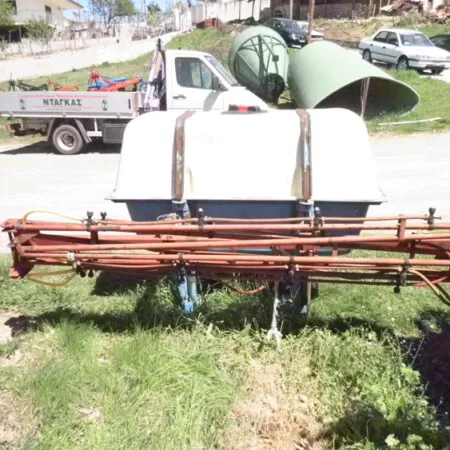 Ψεκαστικά αναρτώμενα μεταχειρισμένα