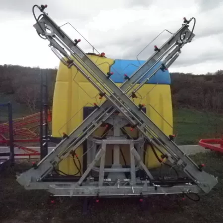 Ψεκαστικό αναρτώμενο 1.200 lt