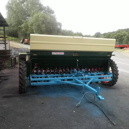 Σπαρτικές μηχανές REKOR